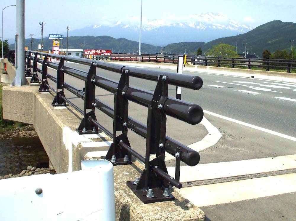 八幡橋（山形県）